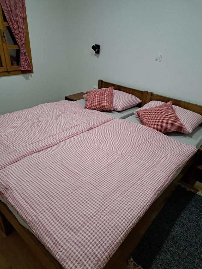 Ruralna Kuca Za Odmor Villa Pozun Ozalj Luaran gambar