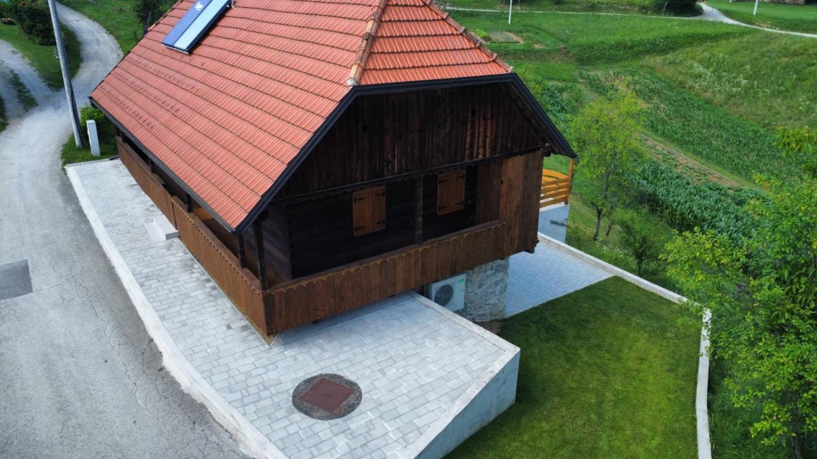 Ruralna Kuca Za Odmor Villa Pozun Ozalj Luaran gambar